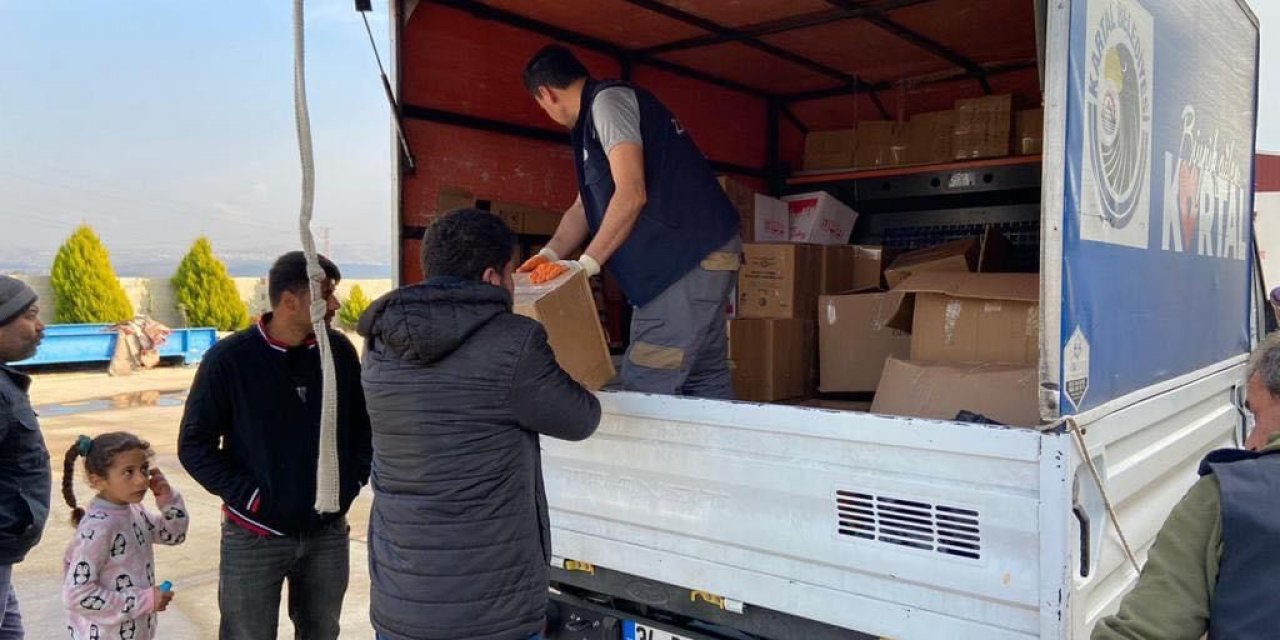 Kartal Belediyesi Deprem Bölgesinde Yardım Çalışmalarına Devam Ediyor