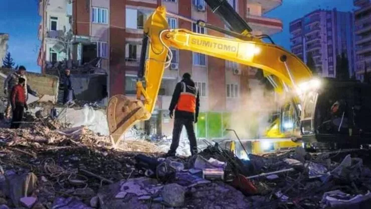 Skandal İddia! AFAD'ın kontrolündeki vinçler için ailelerden para istendi!