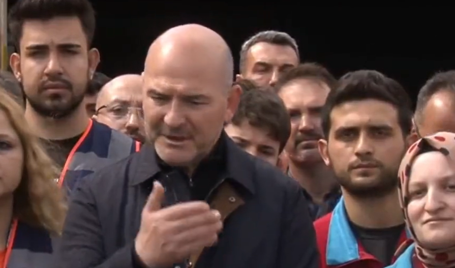 Süleyman Soylu deprem bölgesi için bağış istedi! Millet isyan etti: "Canlı yayında toplanan milyarlara ne oldu?"