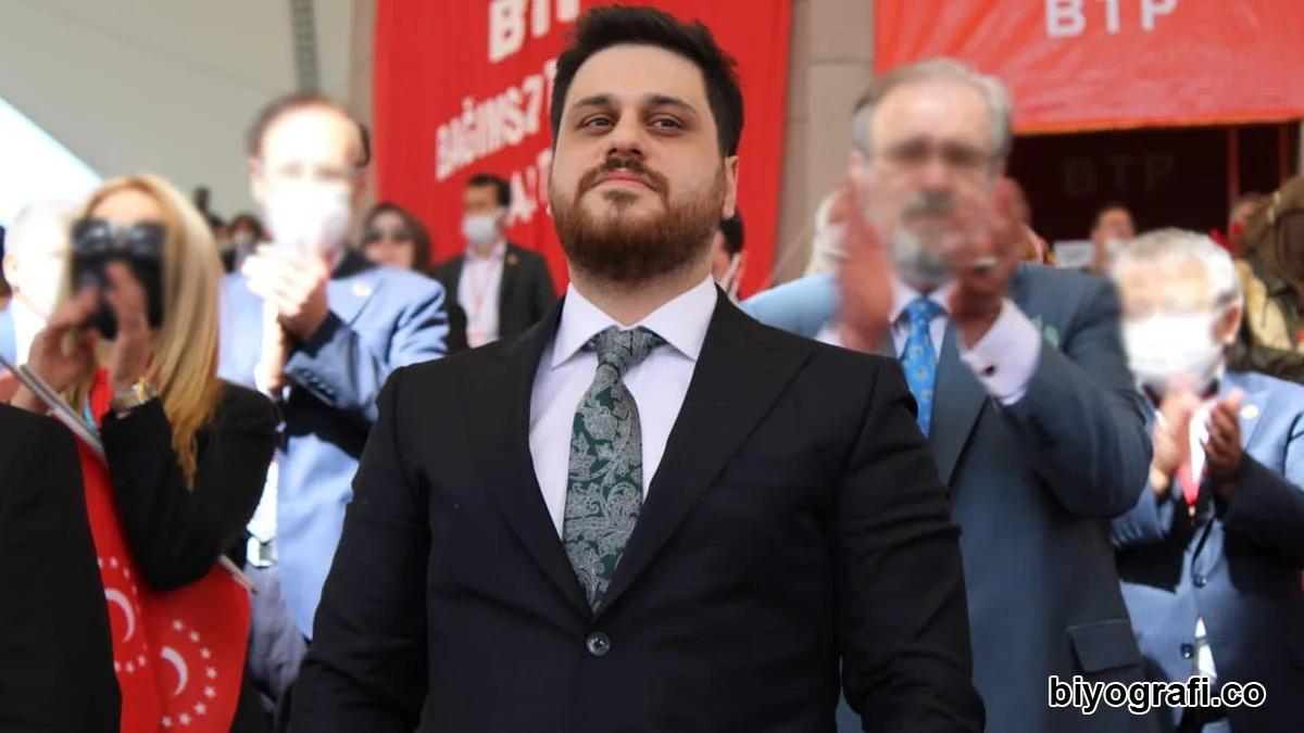 BTP'li Hüseyin Baş'tan "siyaset yapma" videosu: "AKP niye siyasi propagandasını deprem bölgesinden yürütüyor o zaman?"