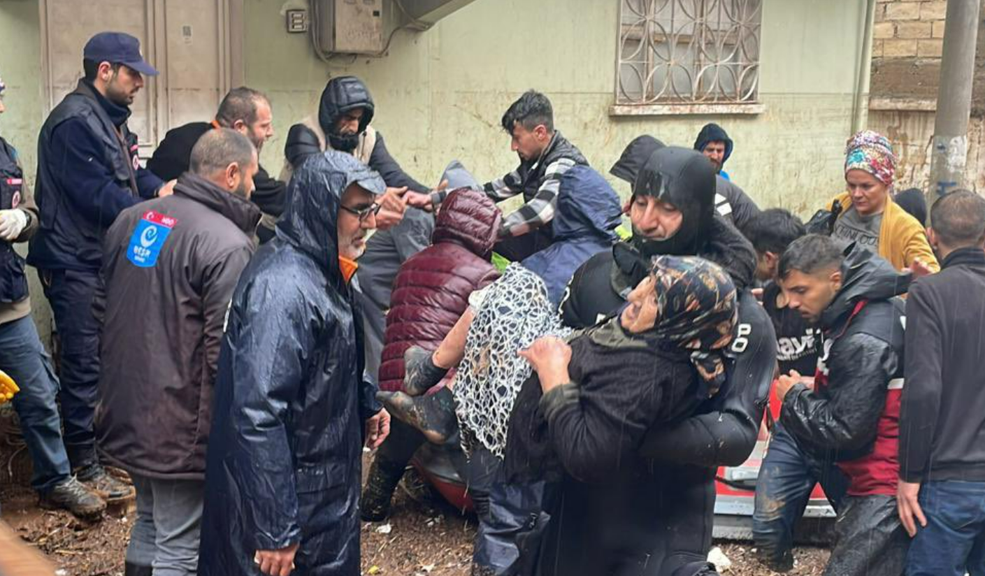 Şanlıurfa ve Adıyaman'daki sellerde can kaybı artıyor