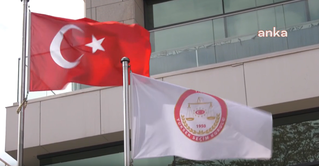 YSK'dan cumhurbaşkanı adayları için karar! 11 isim seçmenler tarafından aday gösterilebilecek!