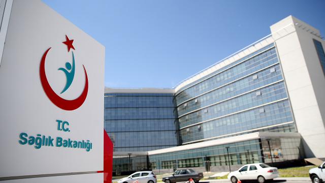 Sağlık Bakanlığı 10 bin 900 işçi alacak! İşte alım yapılacak bölümler