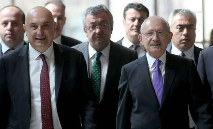 CHP'li Engin Özkoç "son toplantım" diyerek veda etti