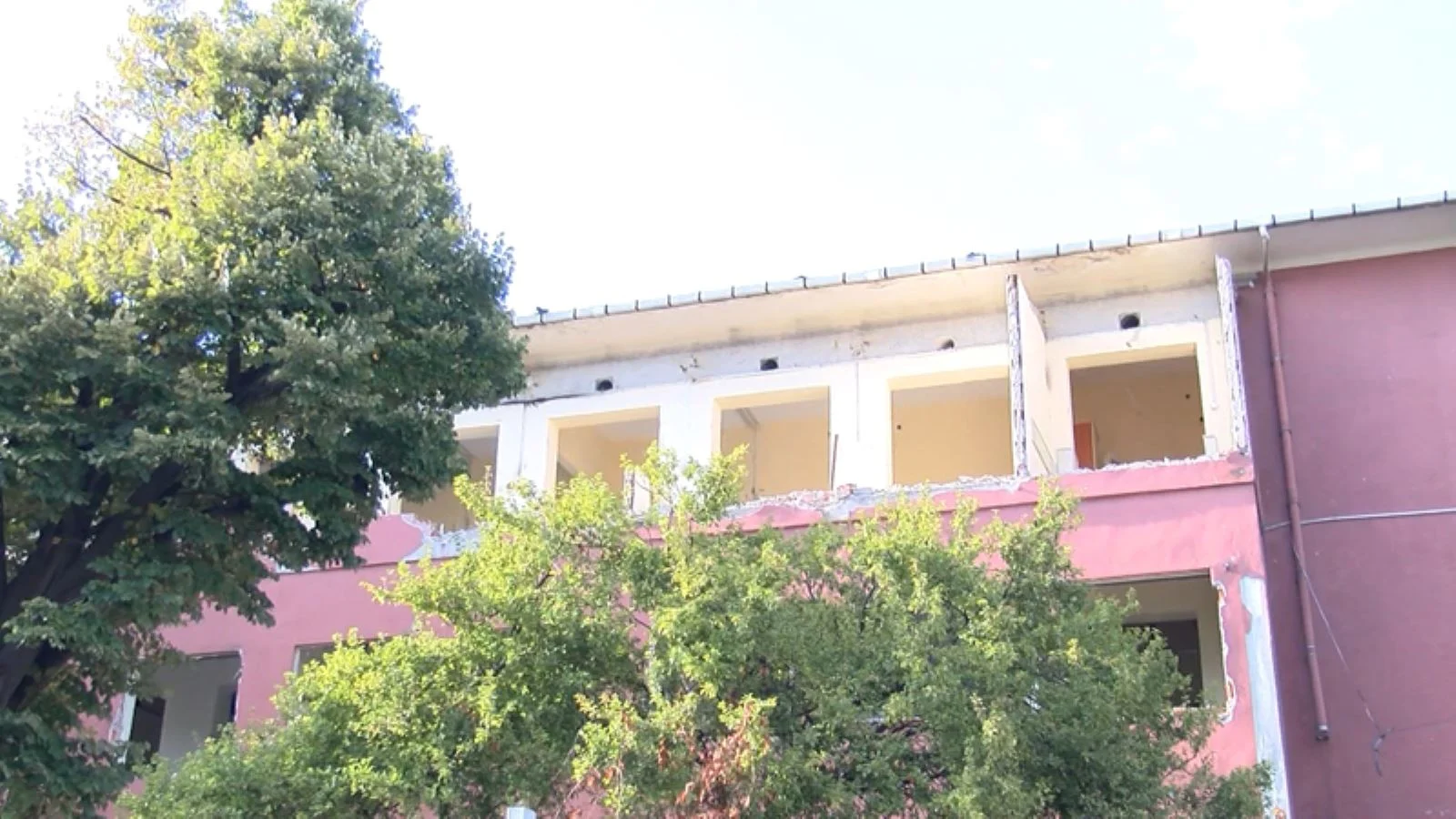 İhaleler yine aynı şirkete gitti! Hastane yapımı da 'tanıdığa' verildi