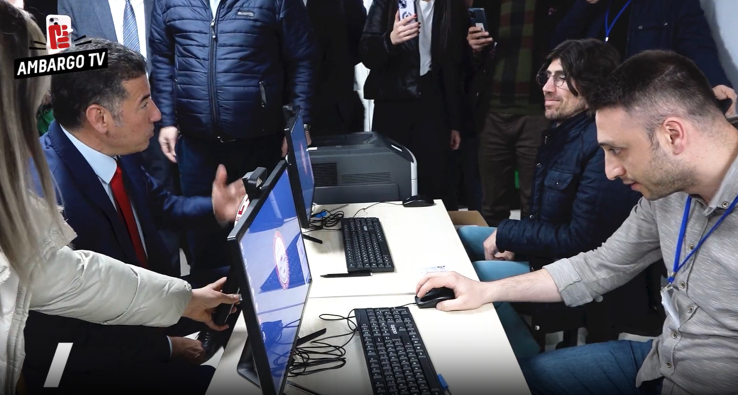 Depremde GSM çöker, imzada YSK... Sinan Oğan o anları paylaştı