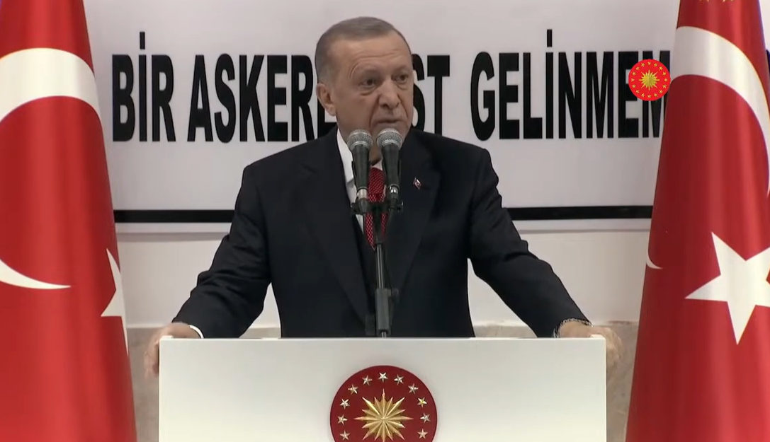 Cumhurbaşkanı Erdoğan: "Dayanıksız bina yaparsanız yıkılır, Dere yatağına bina inşa ederseniz sele kapılır"
