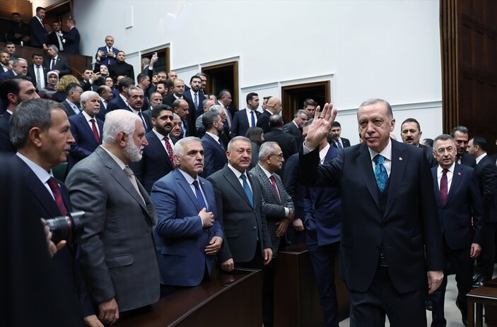'Bu dönemin adı' diyerek duyurdu! Erdoğan kabineyi baştan aşağı değiştiriyor