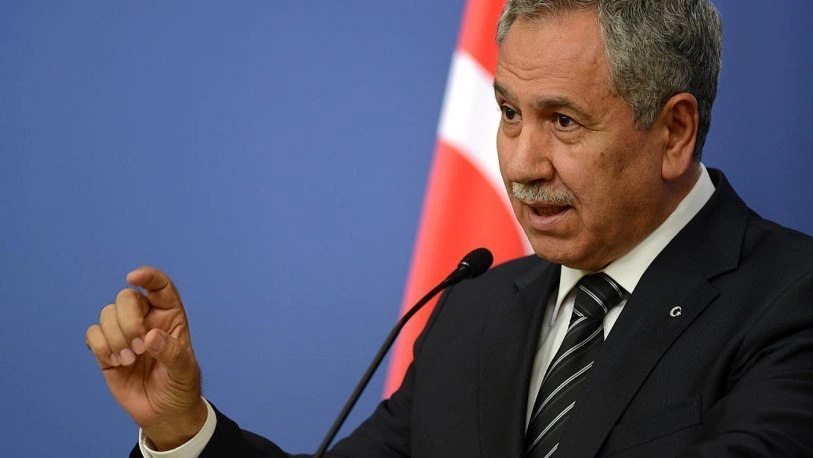 Bülent Arınç, İYİ Parti'ye yapılan saldırıya ilişkin konuştu: "Tüm siyasileri ve vatandaşlarımızı itidale davet ediyorum"