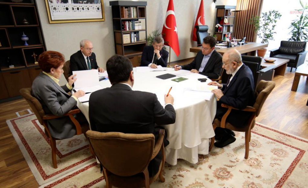 Millet İttifakı'ndan İYİ Parti'ye düzenlenen silahlı saldırıya tepki yağdı! 'İmam-cemaat' örneği: "Erdoğan tehdit ederse, bir meczup da çıkıp kurşun sıkar"