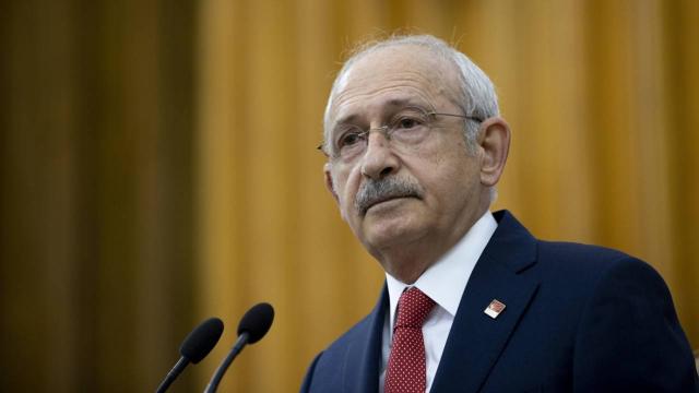 Kılıçdaroğlu'ndan seccade açıklaması: Milletimizin vicdanına bırakıyorum