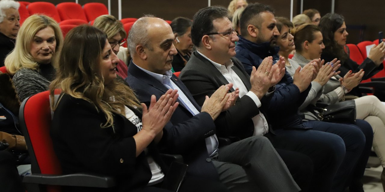 Kartallı Kadınlardan 8 Mart’ta Depremzedeler İçin Yürekleri Isıtan Etkinlik