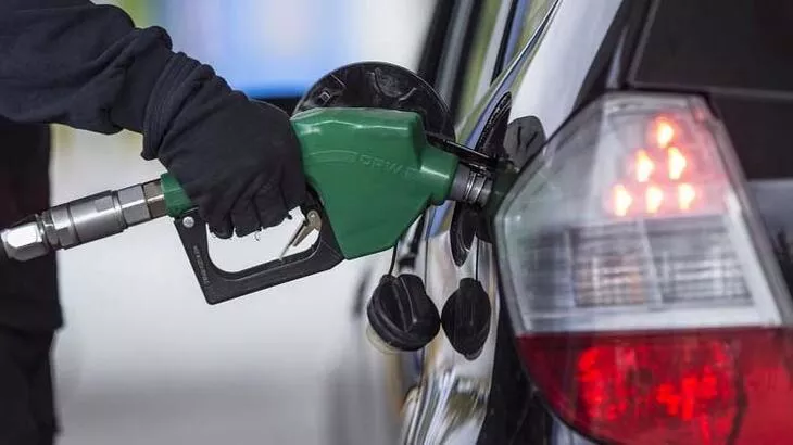 Benzine zam geldi