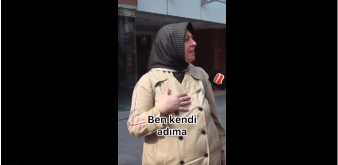 Sokak röportajında verdiği oylardan pişmanlığını anlattı: Şu anda memnun olmadıklarımıza oy verdik