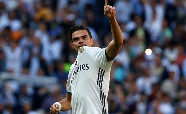 Kartal'dan Pepe sürprizi!