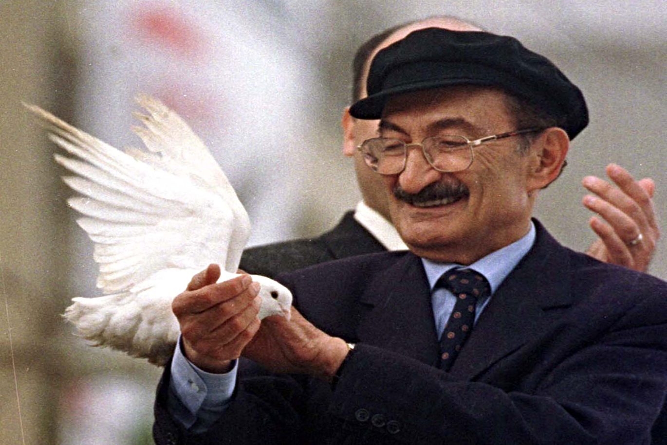 DSP'li 74 eski bakan ve milletvekilinden Önder Aksakal'a rest: "Ecevit'in yolunda yürüyenler Kemal Kılıçdaroğlu'nu destekleyecek"
