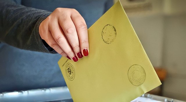 1 milyon 662 bin seçmen kaydını taşımadı
