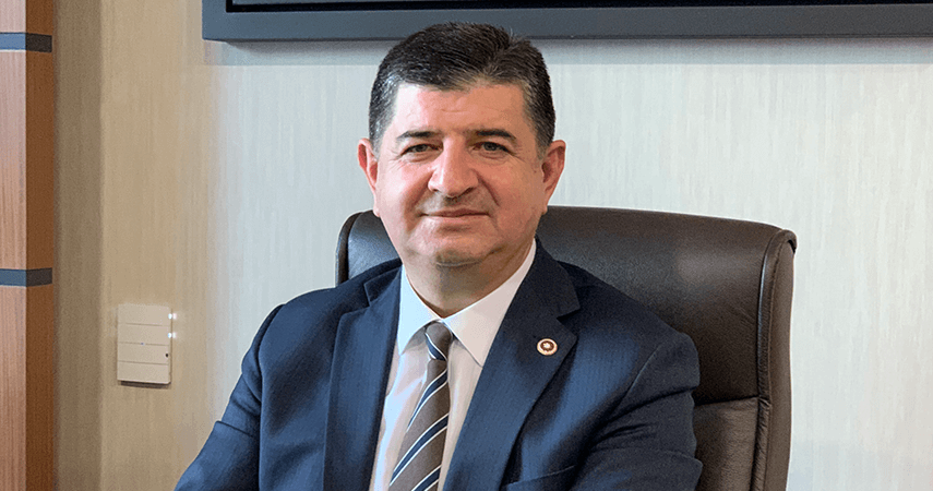 Cavit Arı kimdir? CHP Antalya 2. sıra milletvekili adayı kimdir?