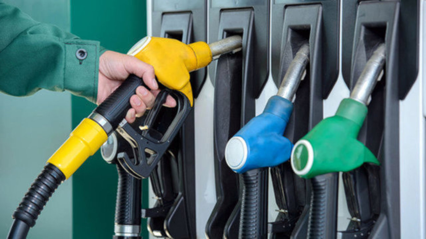 Motorine zam geldi! İşte 11 Nisan 2023 güncel motorin ve benzin fiyatları