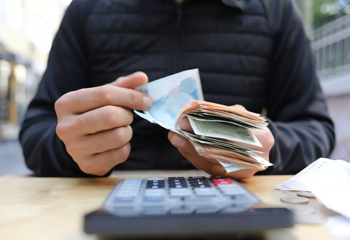 Emeklilik yaşı düşürülüyor! İşte emeklilikte yeni formül