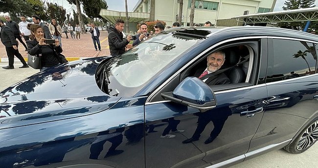 Bakan Nebati'den ilginç TOGG çıkışı: 'Bir tur atın' desek var ya takla ata ata gelirler