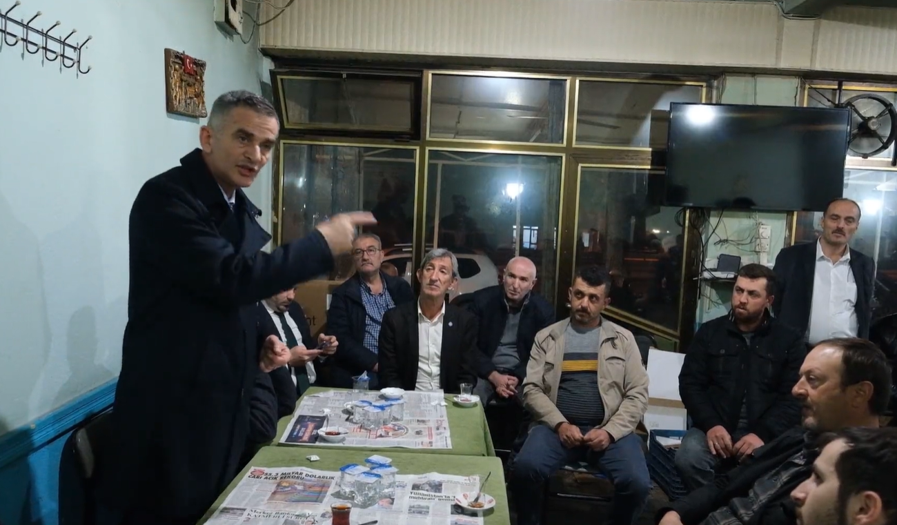 İYİ Partili Dikbayır yurttaşlara seslendi: "AK Parti’ye verdiğiniz her oy, o katilleri meclise sokacak!"