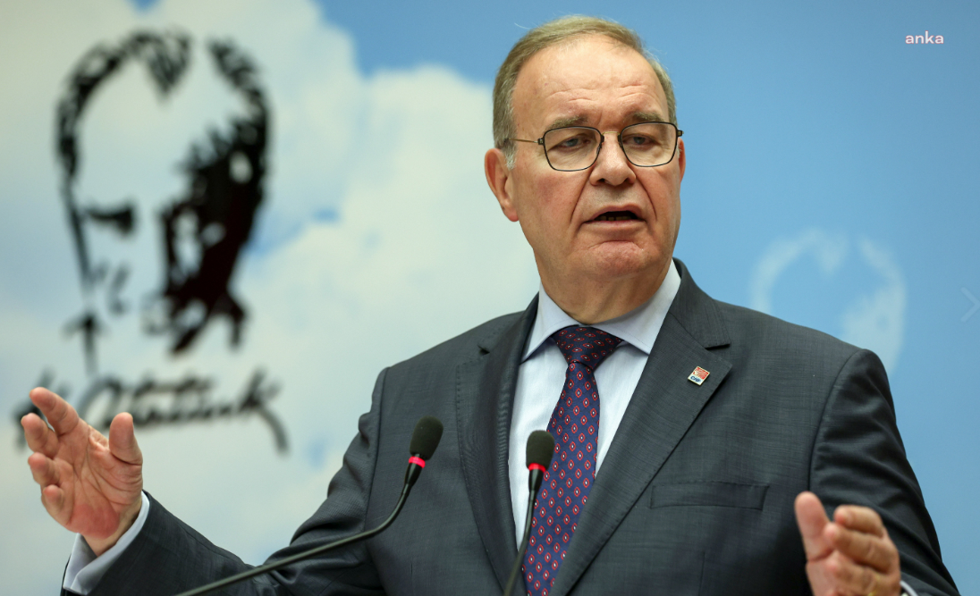 CHP'li Faik Öztrak'tan Erdoğan'a sert sözler: "Mahallede kavga çıkarmak için tükürüp kaçan arsız çocuk misali"