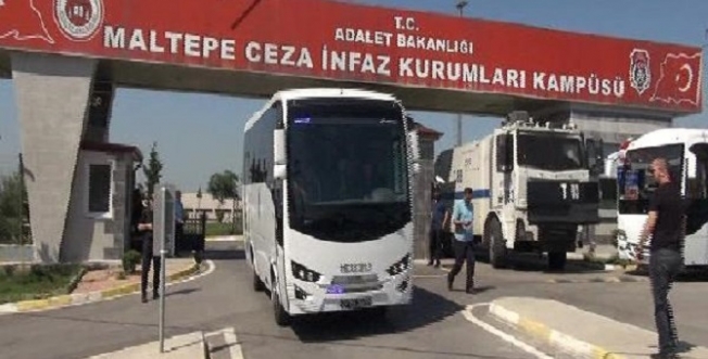 Berberoğlu cenazeye katılmak için cezaevinden çıktı