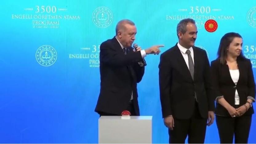 Erdoğan'dan engelli öğretmene tepki çeken sözler