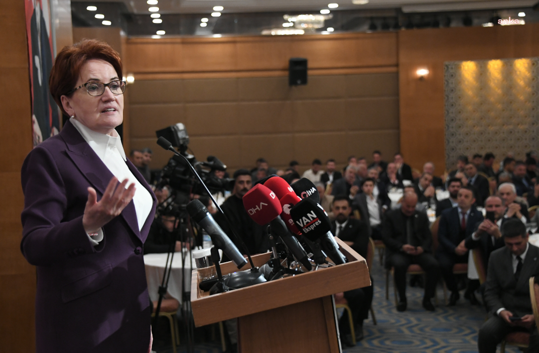 Meral Akşener Van'da acı gerçeği söyledi: "İster Kürt olsun ister Türk olsun, mutsuz çocuklarımız yurt dışına gidiyor"
