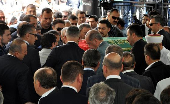 Erdoğan ve Yıldırım Özhaseki'nin annesinin cenazesine katıldı!