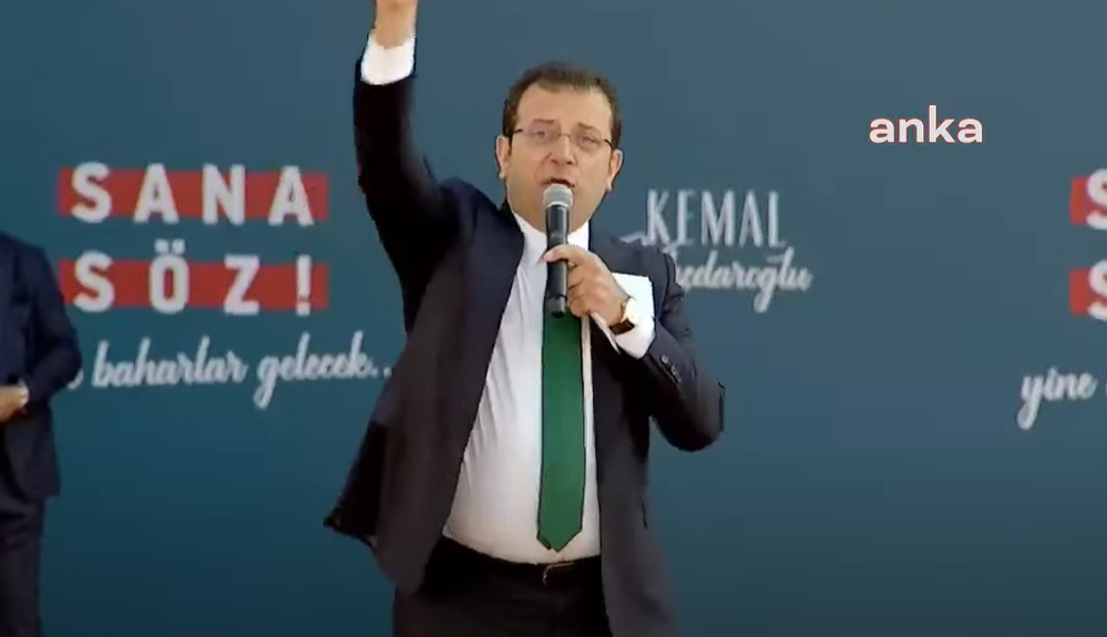 Ekrem İmamoğlu, İzmir'deki mahşeri kalabalığa seslendi: "Kazanıyoruz, kazanıyoruz, kazanıyoruz... 86 milyonun iktidarı geliyor, bir avuç insan kaybediyor"