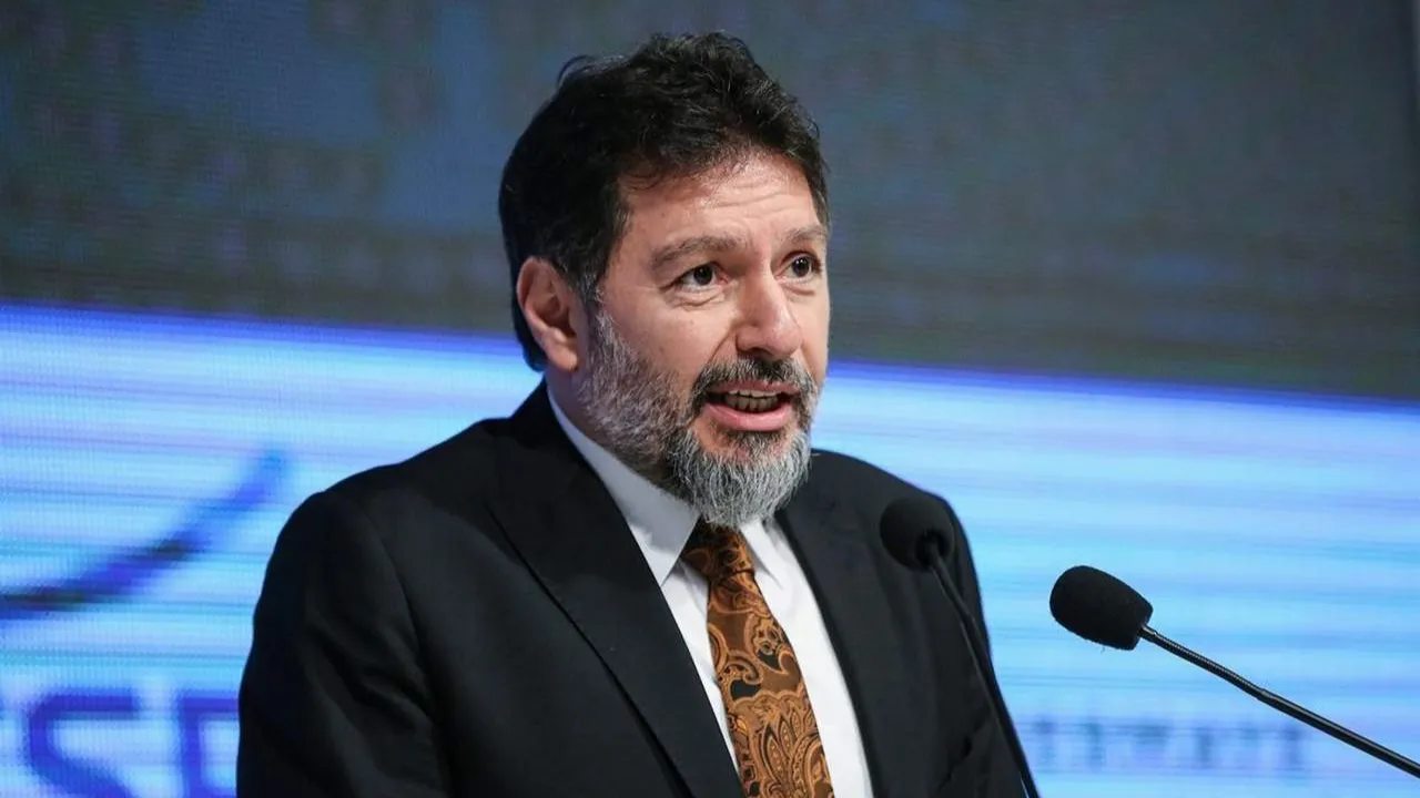 Eski Halkbank Genel Müdür Yardımcısı Hakan Atilla'nın pasaportuna el konuldu