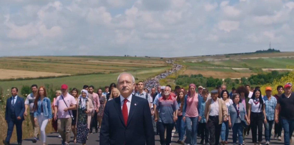 Rapçi Ozbi'den seçim klibi: Sadece Biz