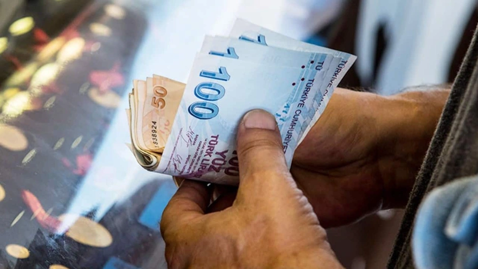 Asgari ücretlilere aylık 1900 lira destek ödemesi yapılacak!