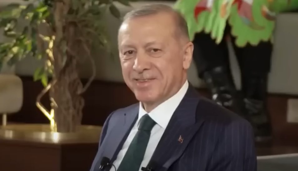 Erdoğan'dan 14 Mayıs mesajı: "Tatlı rekabetin siyasi husumete dönüştürülmesine lütfen fırsat vermeyelim"