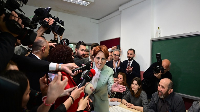 Meral Akşener oyunu kullandı: "Sandık sonuçlarına herkesin saygı göstermesi kısmına geçiyoruz artık"
