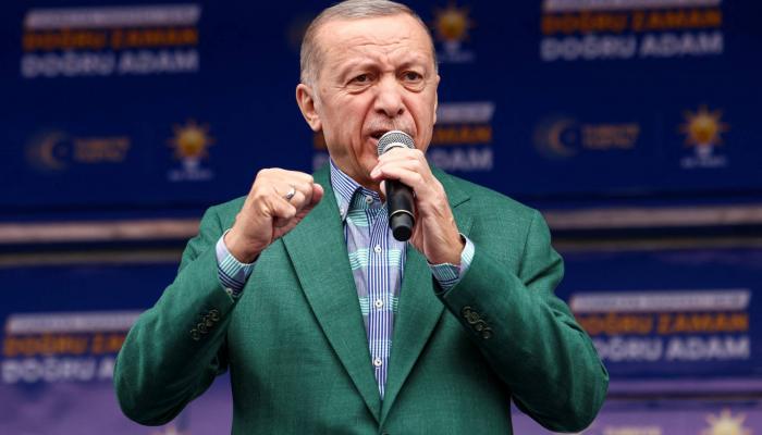 Erdoğan'dan gençlere yönelik paylaşım: "Hiçbir genç kardeşimin hayat tarzına müdahale etmedik"