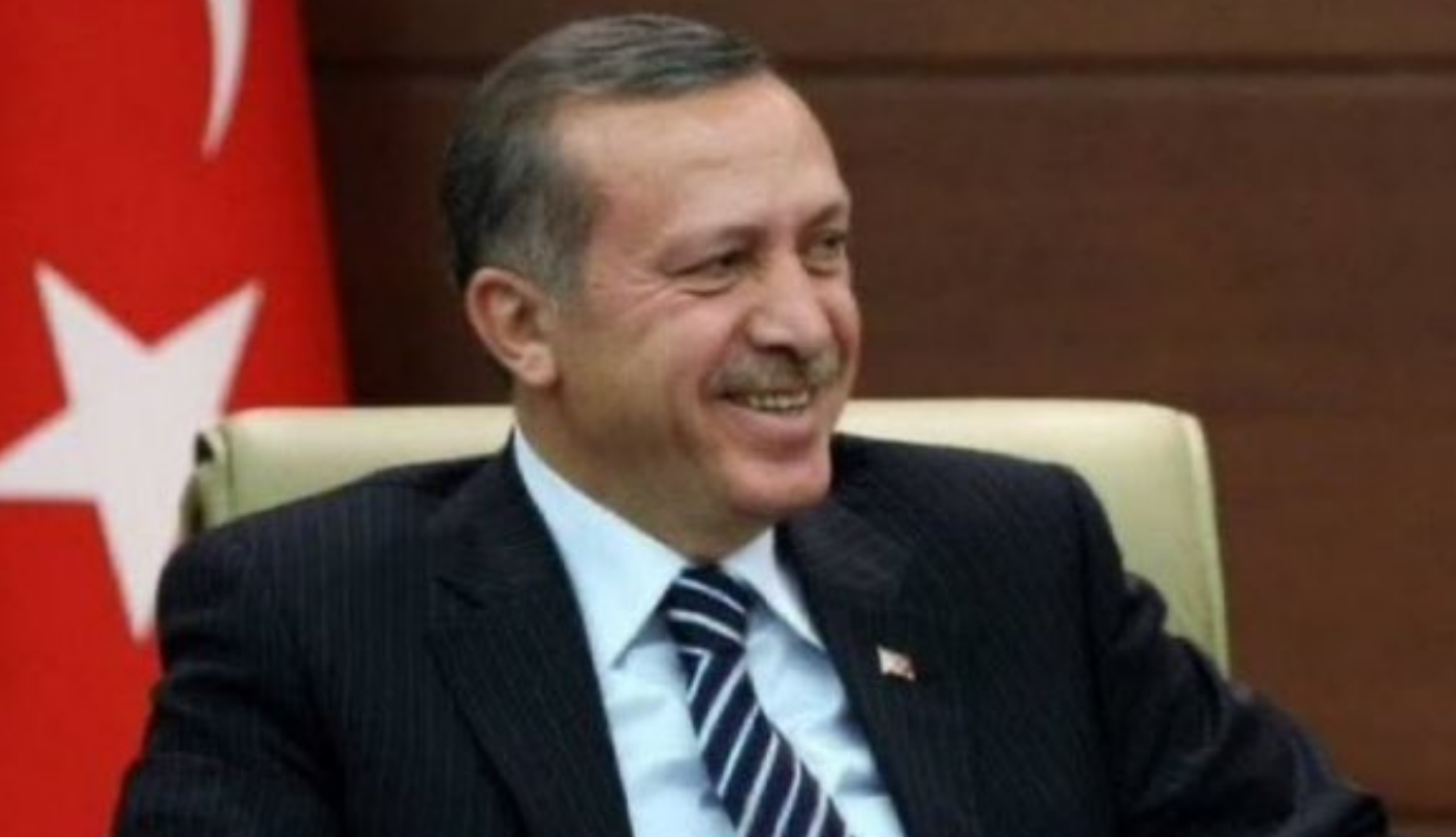 Erdoğan'dan kendisini destekleyen Sinan Oğan'la ilgili ilk açıklama! Sinan Oğan, Sinan Bey oldu...