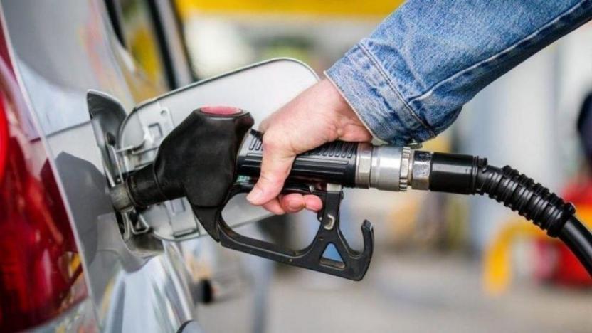 Benzine zam geliyor
