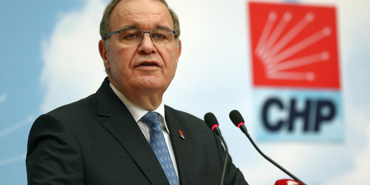 CHP Sözcüsü Faik Öztrak: "Bankadaki dövizini çekemez hale getirecek olanlar mı yoksa 'kral değil kural' diyen Kılıçdaroğlu mu?"