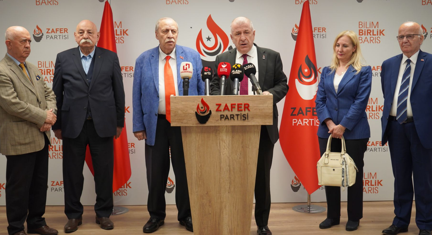 Milliyetçiler Dayanışma Platformu'ndan Kılıçdaroğlu'na destek açıklaması! Ümit Özdağ ile kameraların karşısına çıktılar