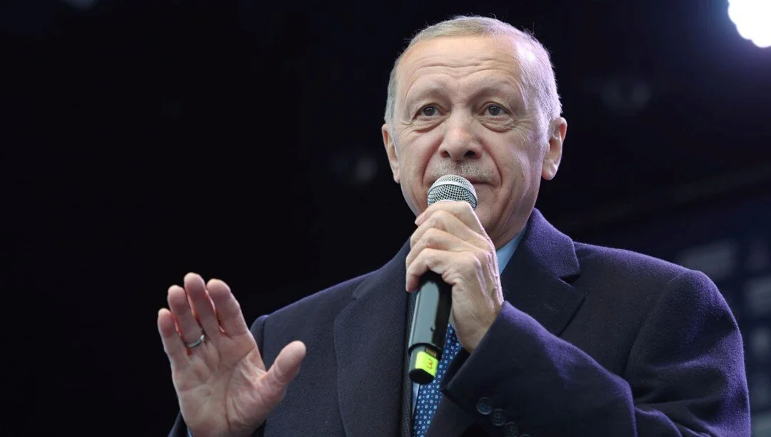 Oy kullanma işleminin bitmesinin ardından Erdoğan'dan ilk paylaşım