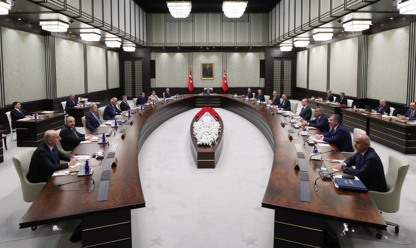 Şimdi gözler oluşturulacak yeni kabinede! İşte konuşulan isimler