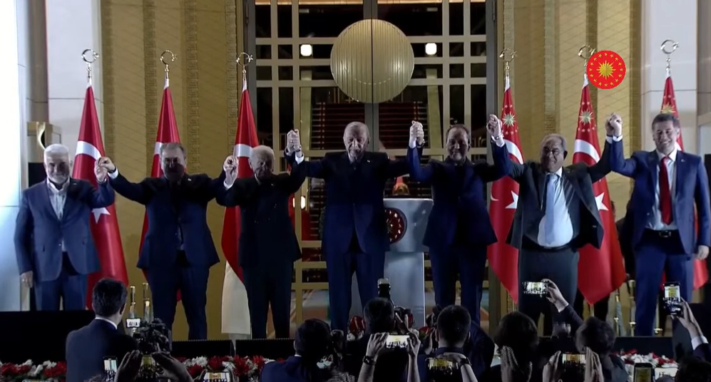 Fatih Erbakan'ın Erdoğan'ın koltuğunda gözü mü var? Cumhur İttifakı'nı çalkalayacak paylaşım