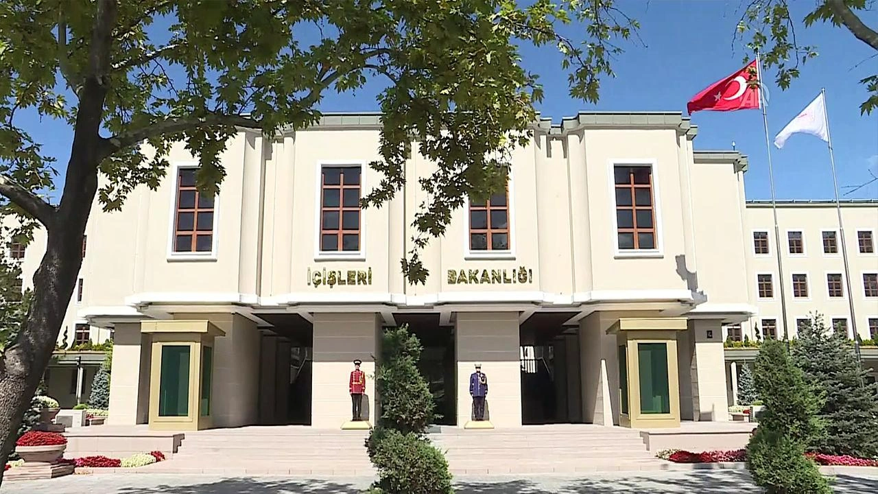 İçişleri Bakanlığı'na kim getirilecek? Tolga Şardan: Erdoğan güvenebileceği birini arıyor