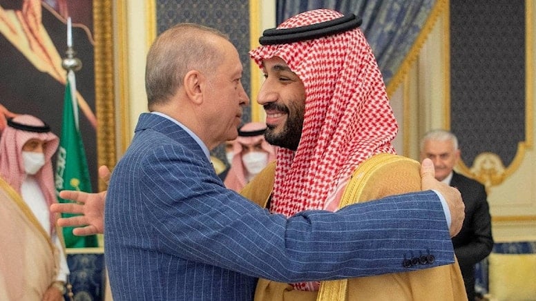 Seçime günler kala gizemli para girişi? Yabancılar ne karşılığında para aktardı