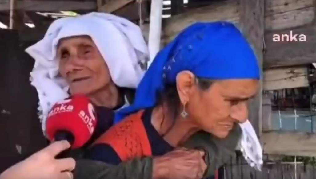 Evleri yıkılan Romanlar Erdoğan'a sitem etti: "86 yaşındayım, Tayyip'e oy verdim, bunu mu yapacaktı?"