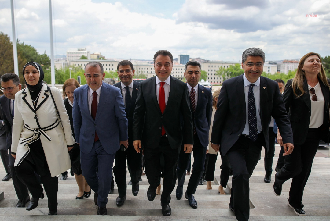 Ali Babacan'ın partisi DEVA, Meclis'te