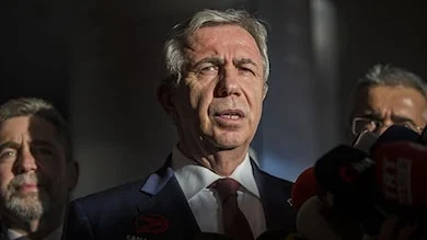 Mansur Yavaş'tan Ankaralılara uyarı: Mor fırtına poligonu etkisinde kuvvetli sağanak yağışlar...